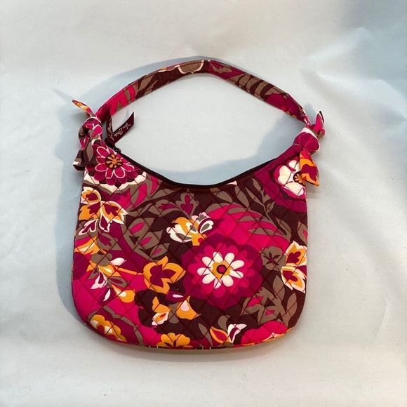 EUC—Small Vera Bradley purse - Picture 1 of 6